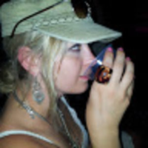 Meet your Posher, Alison